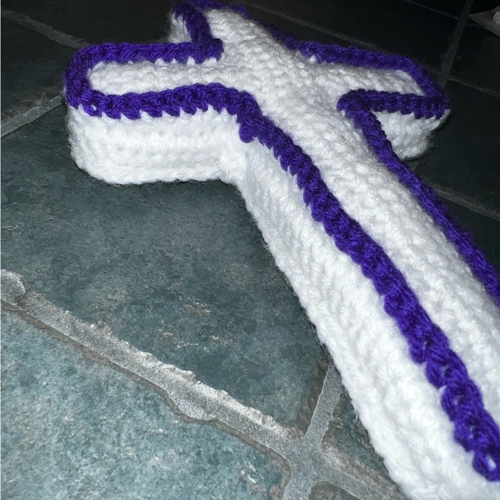 Hand Crocheted Christian Prayer Cross Plushie - Picture 7 of 9